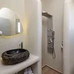 Aphrodite Luxury Apartment