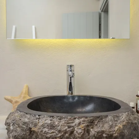 Aphrodite Luxury Apartment *